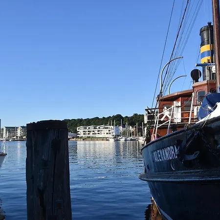 Loft 5 - Urlaub Direkt An Der Foerde * Flensburg