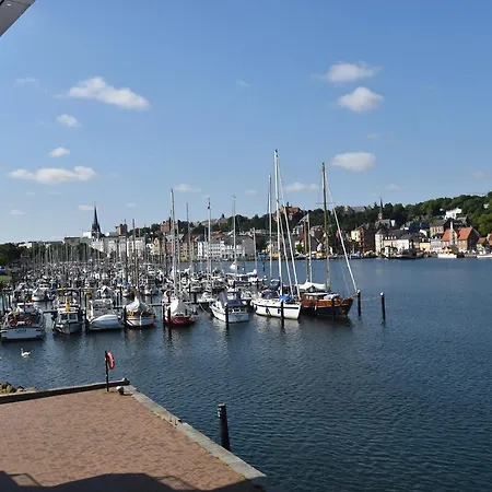 Apartment Loft 5 - Urlaub Direkt An Der Foerde