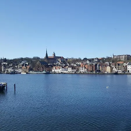 Apartment Loft 5 - Urlaub Direkt An Der Foerde